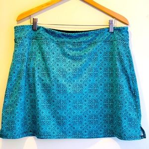 Women’s Tiki Golf Skort: 2 XL